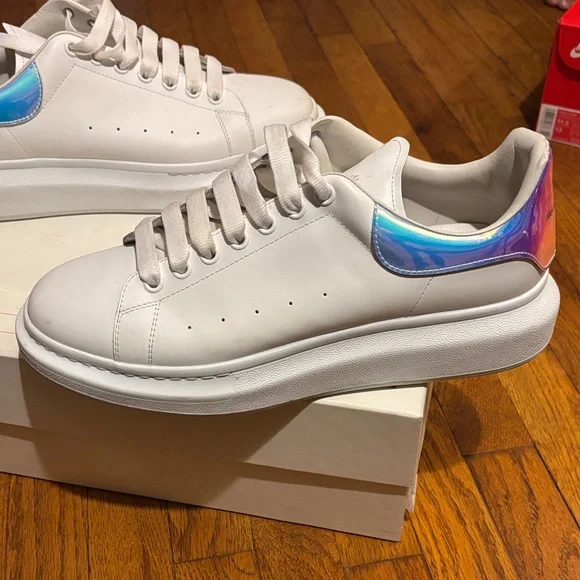 Alexander McQueen White Sneakers with Multicolor Accents WMNS) Alexander McQueen Oversized Sneaker  main image 3